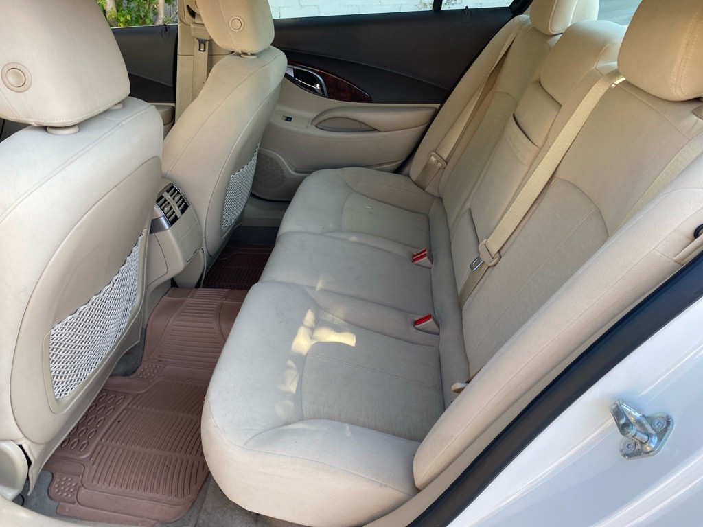 2012 Buick Lacrosse Image 17