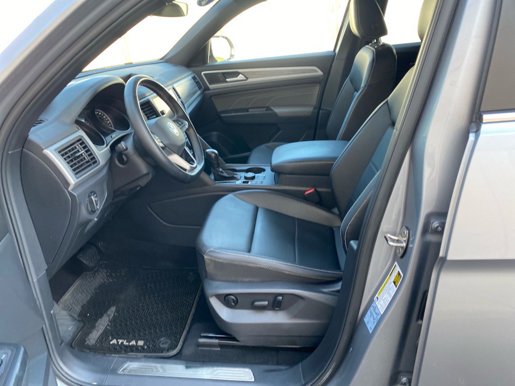 2021 Volkswagen Atlas Cross Sport Image 9