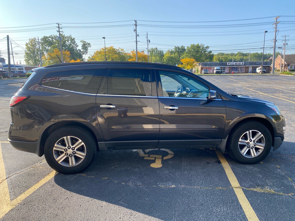 2017 Chevrolet Traverse Image 6