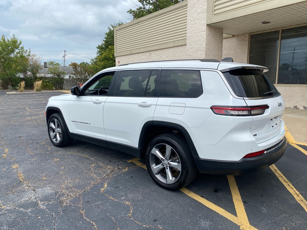 2021 Jeep Grand Cherokee Image 3