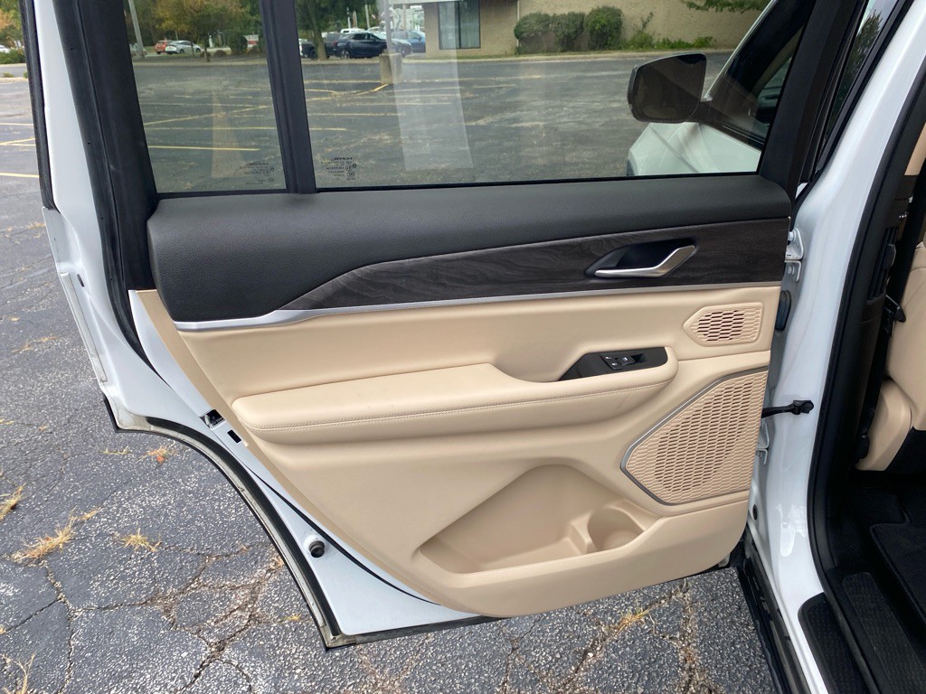 2021 Jeep Grand Cherokee Image 23