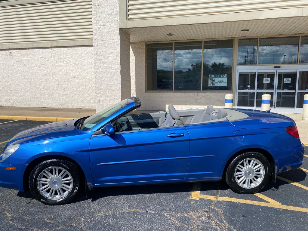 2008 Chrysler Sebring Image 9