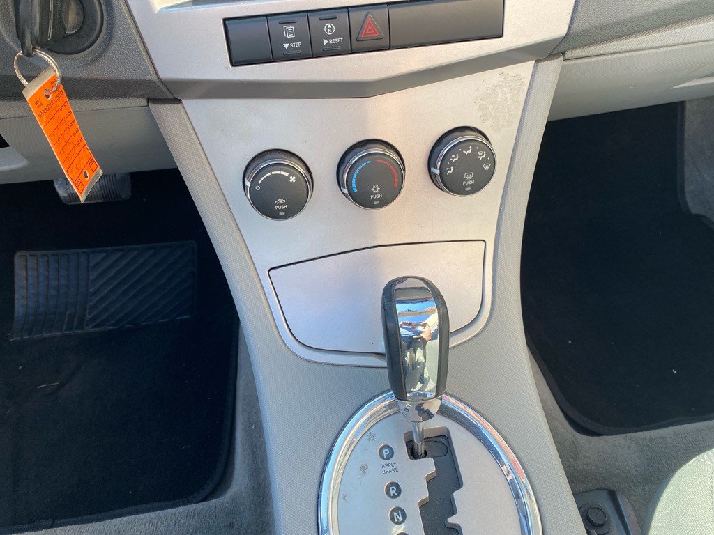2008 Chrysler Sebring Image 16