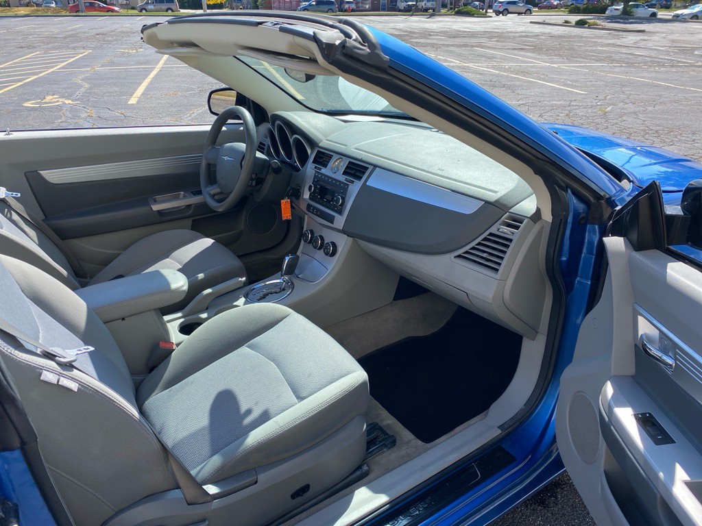 2008 Chrysler Sebring Image 20
