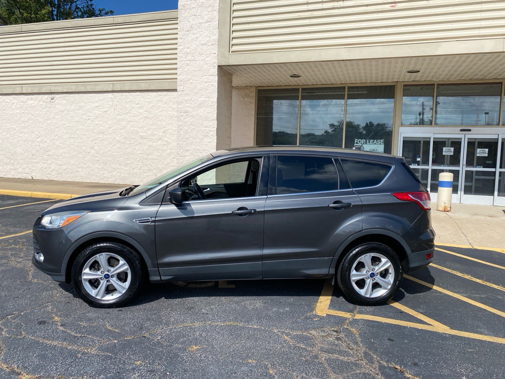 2016 Ford Escape Image 2