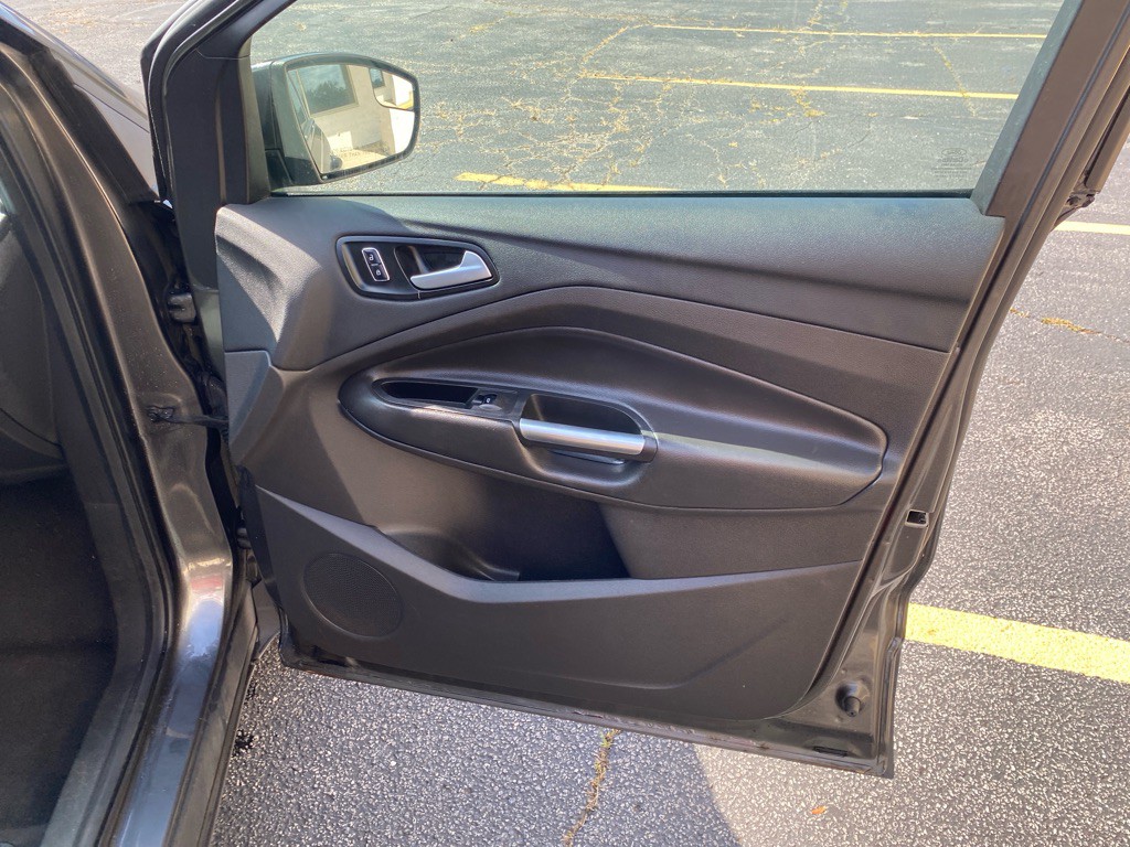 2016 Ford Escape Image 23