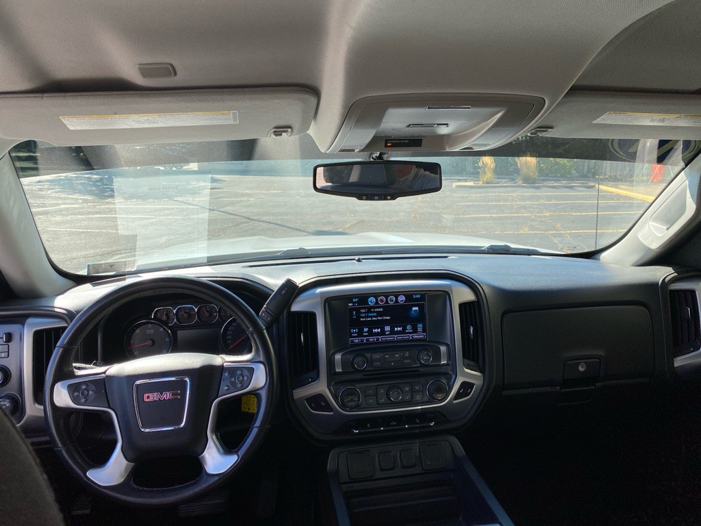 2017 GMC Sierra Image 19