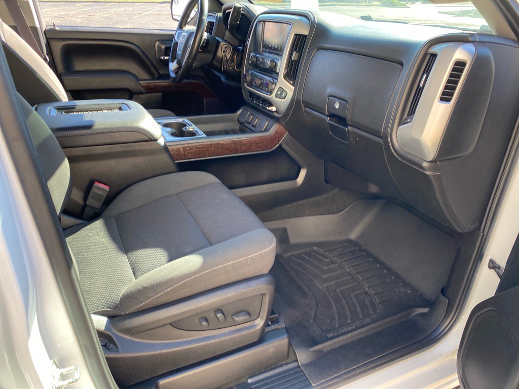 2017 GMC Sierra Image 25