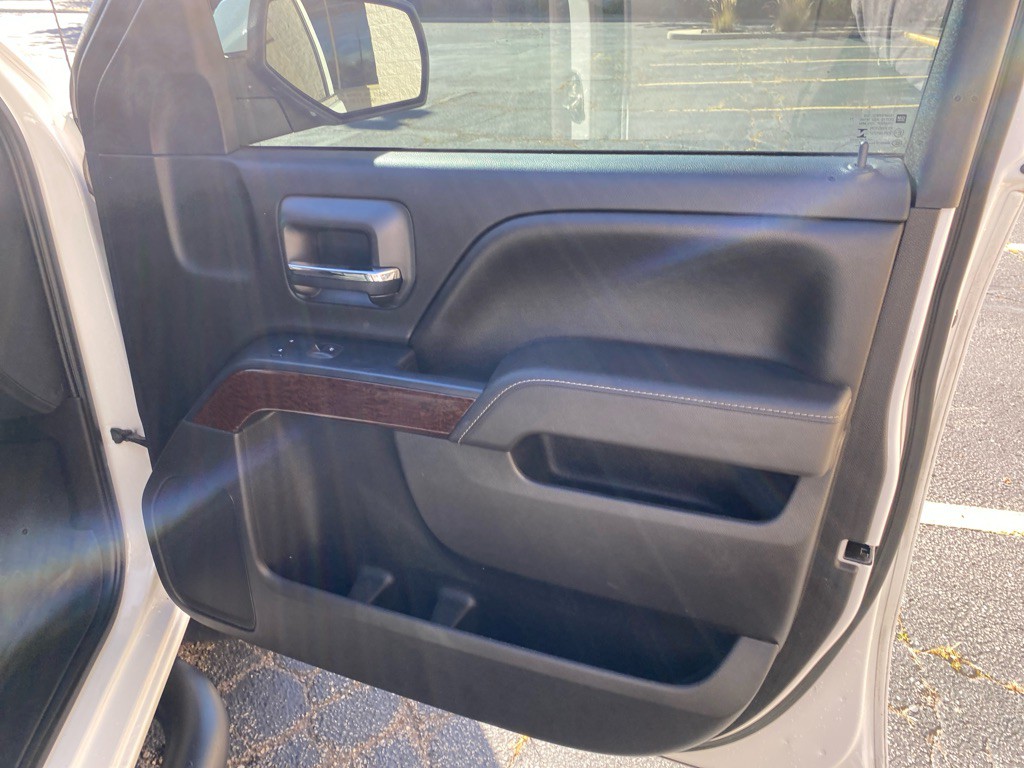 2017 GMC Sierra Image 26