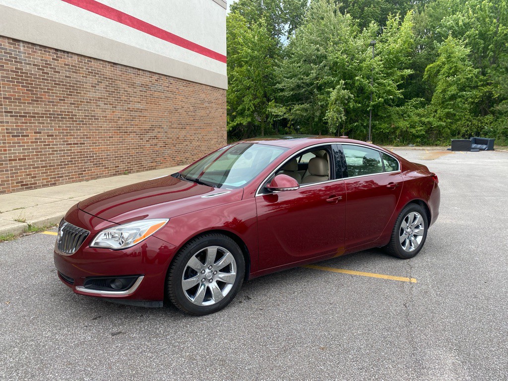 2016 Buick Regal Image 1