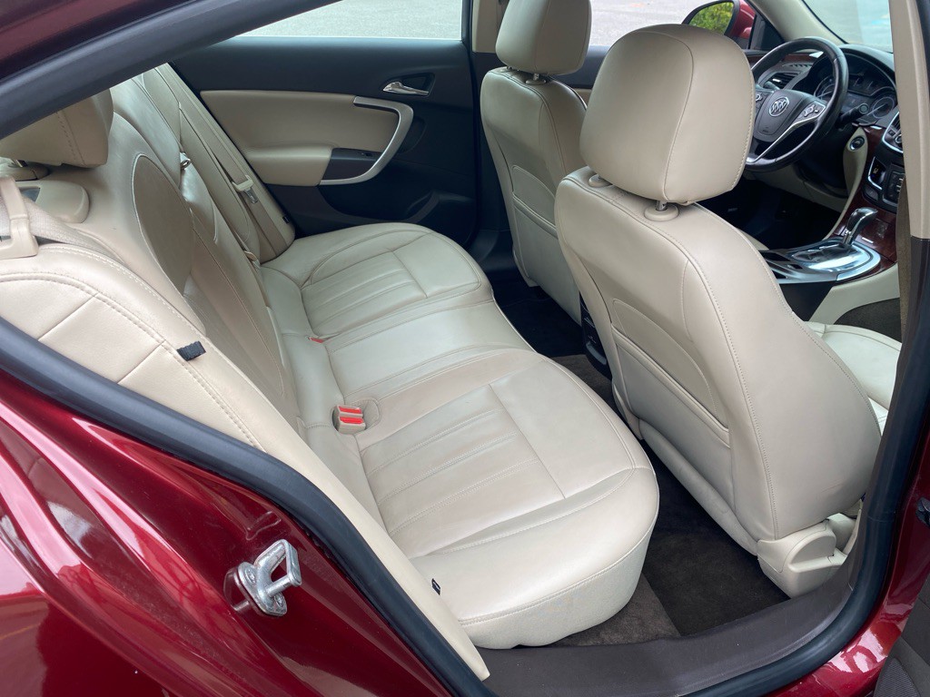 2016 Buick Regal Image 24