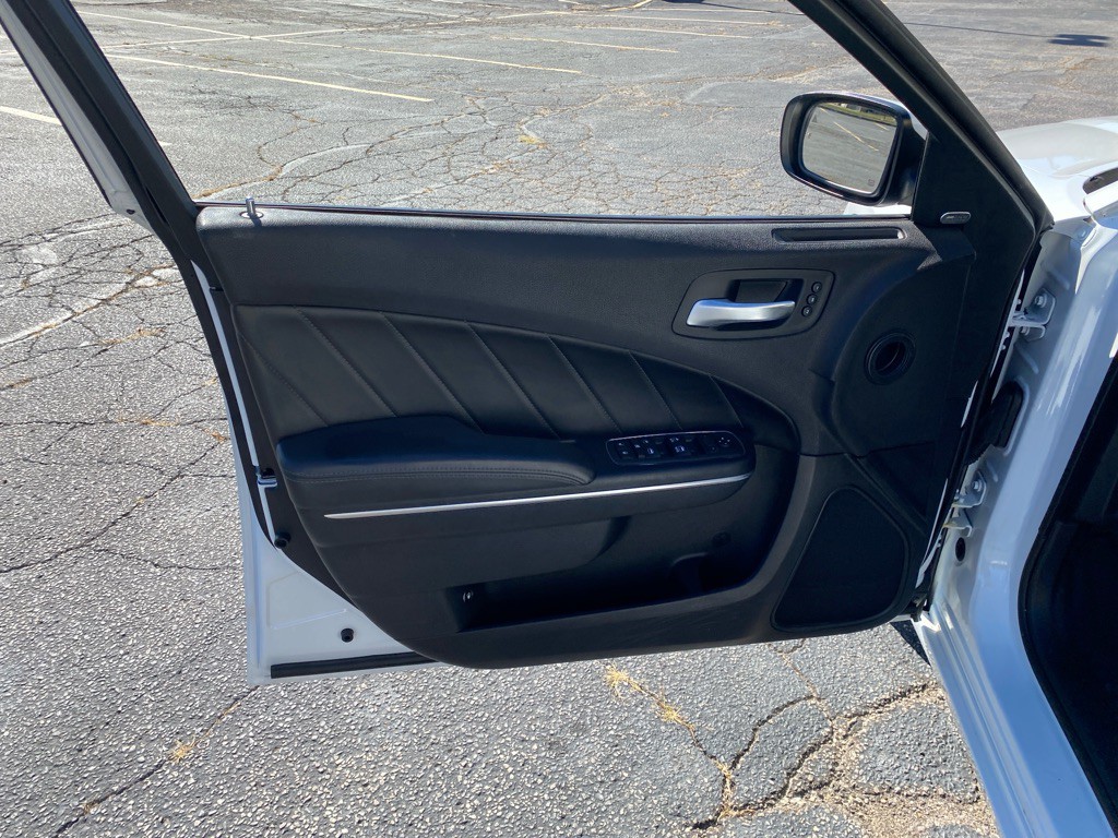 2018 Dodge Charger Image 10
