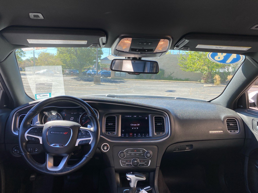 2018 Dodge Charger Image 19