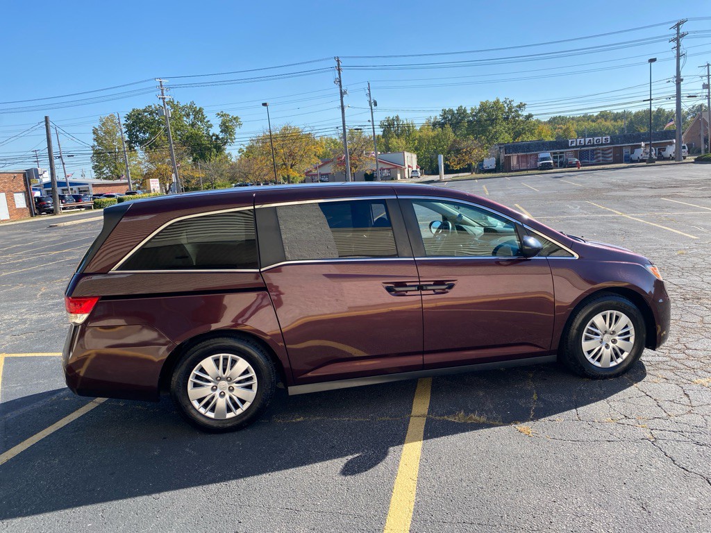 2014 Honda Odyssey Image 6