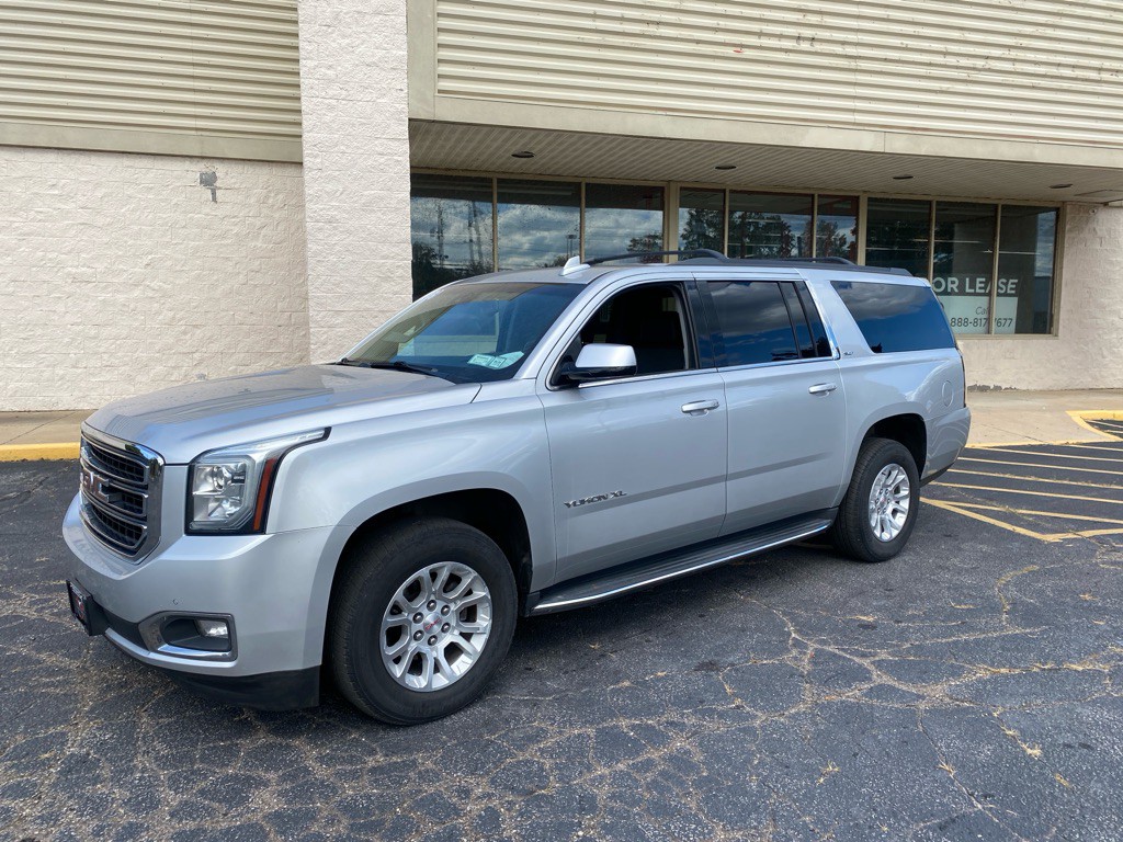 2018 GMC Yukon Image 1