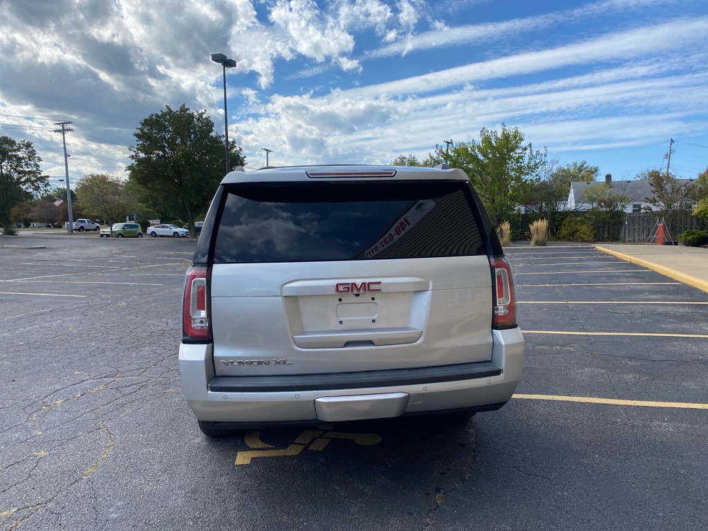 2018 GMC Yukon Image 4