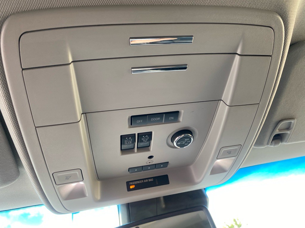 2018 GMC Yukon Image 18