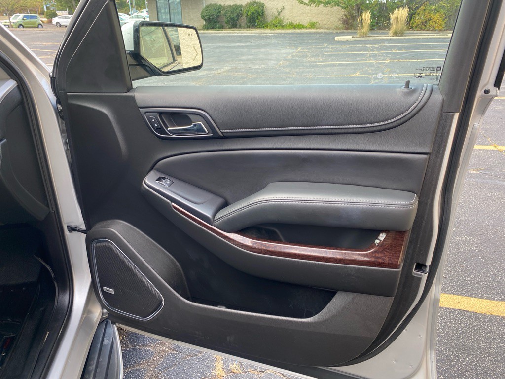 2018 GMC Yukon Image 32
