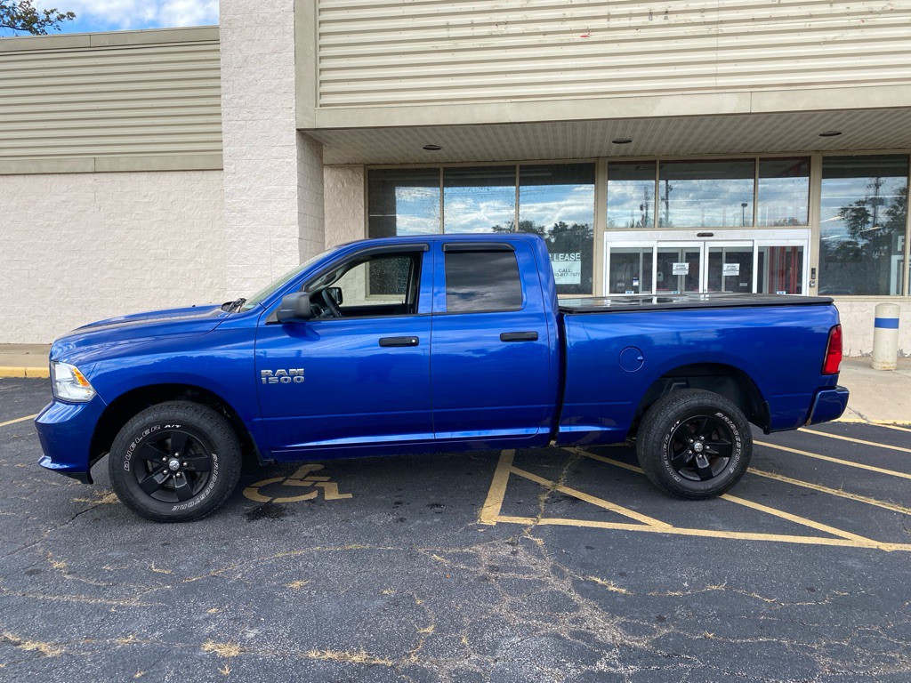 2017 RAM 1500 Image 2