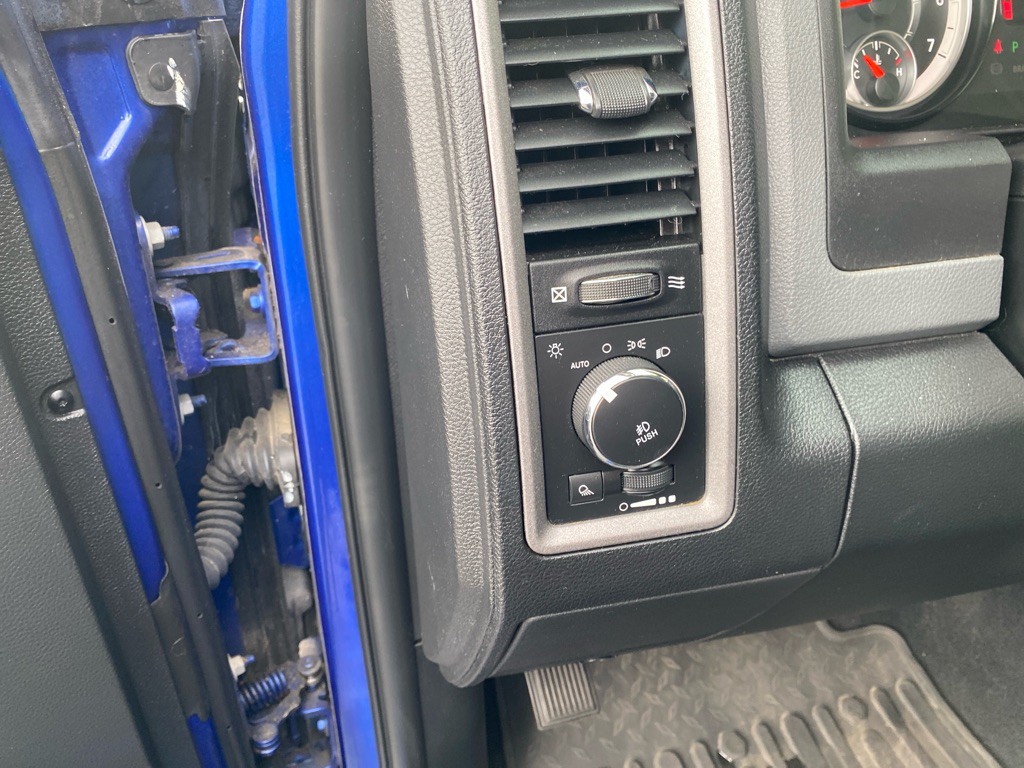 2017 RAM 1500 Image 11