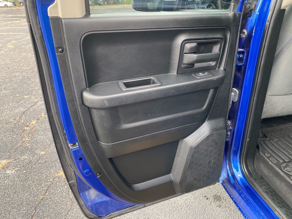 2017 RAM 1500 Image 18