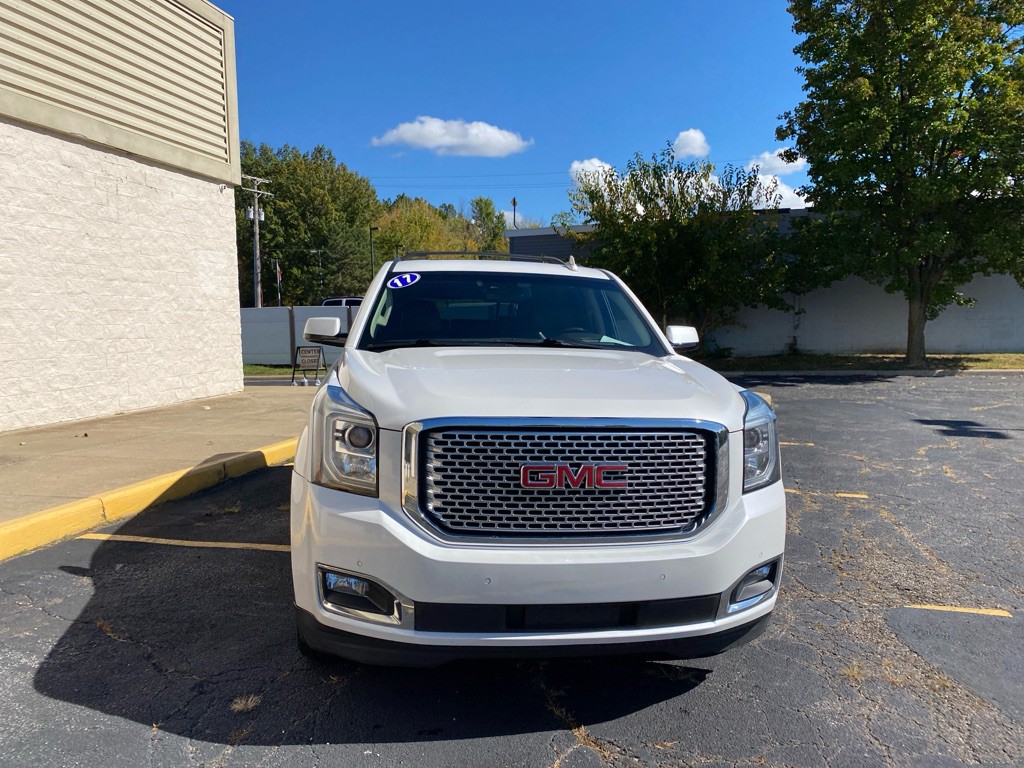 2017 GMC Yukon Image 8