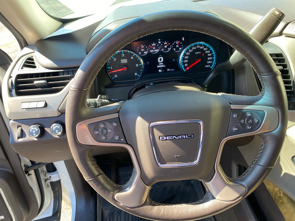 2017 GMC Yukon Image 13