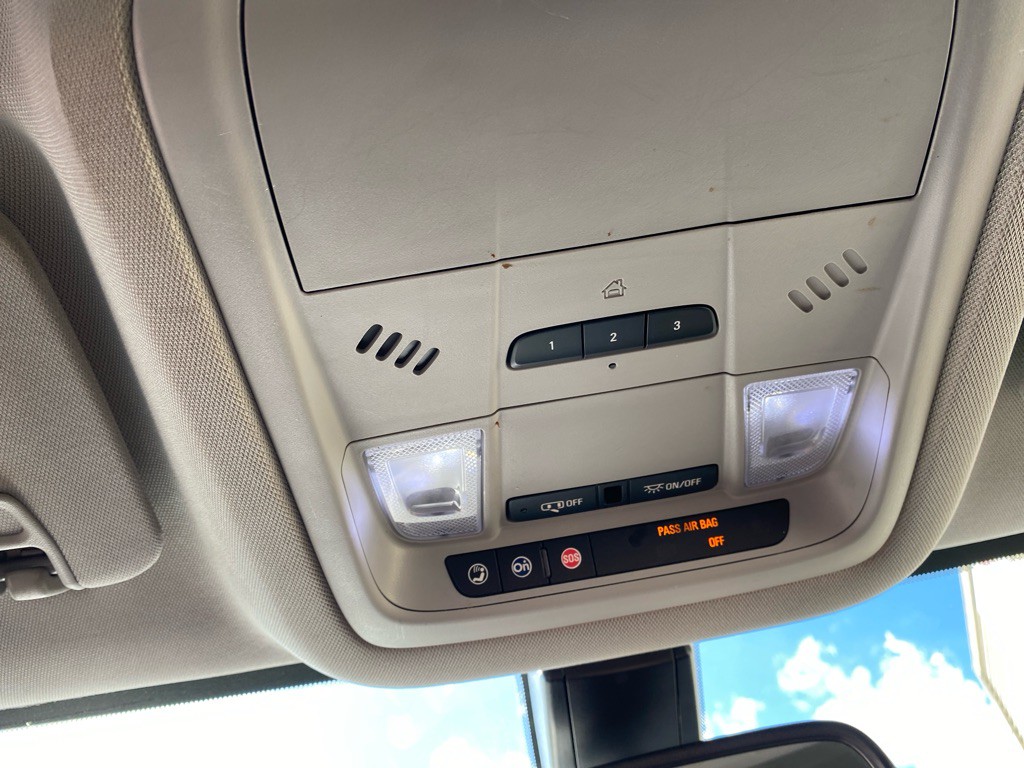 2019 GMC Acadia Image 16