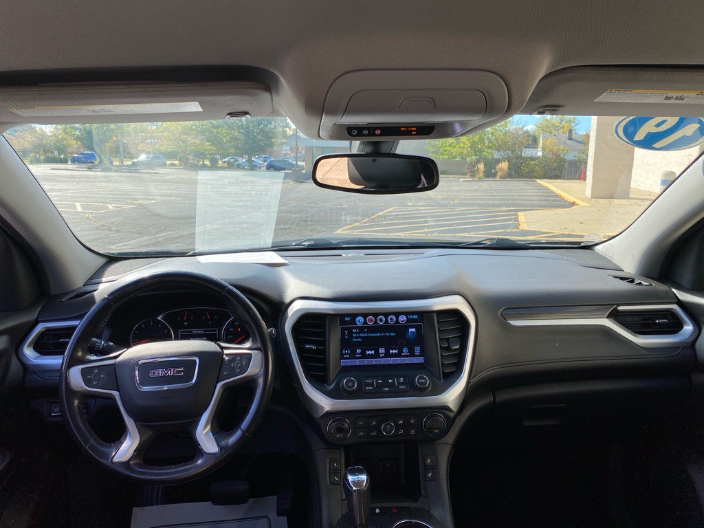2019 GMC Acadia Image 18