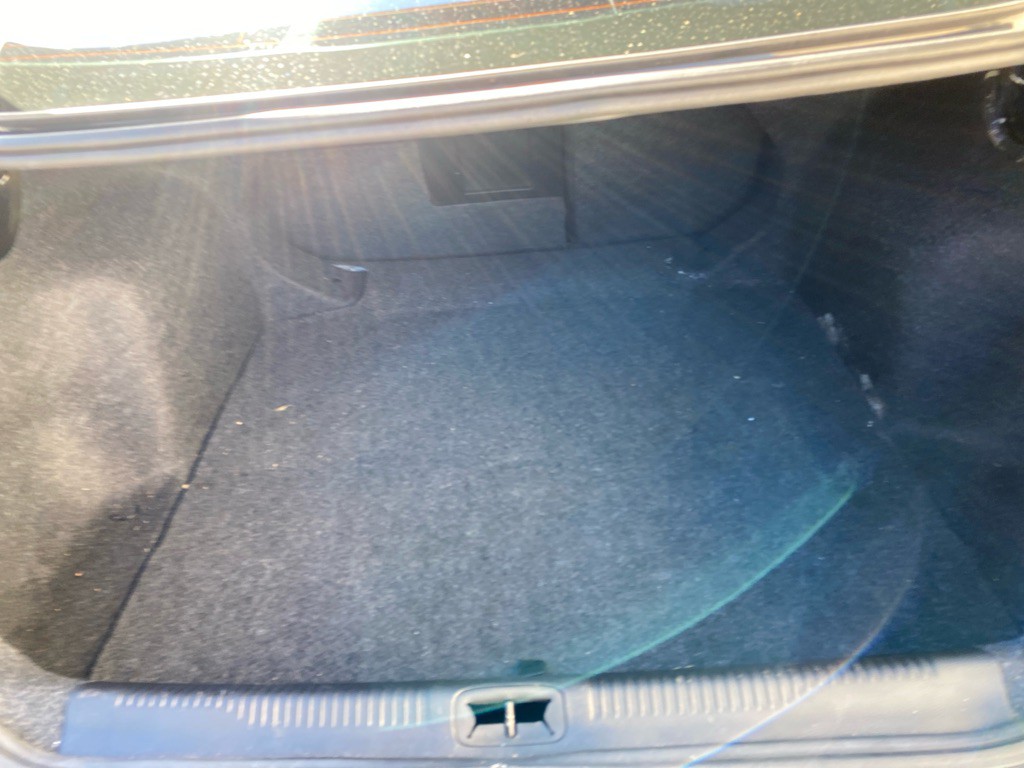 2016 Chrysler 200 Image 18