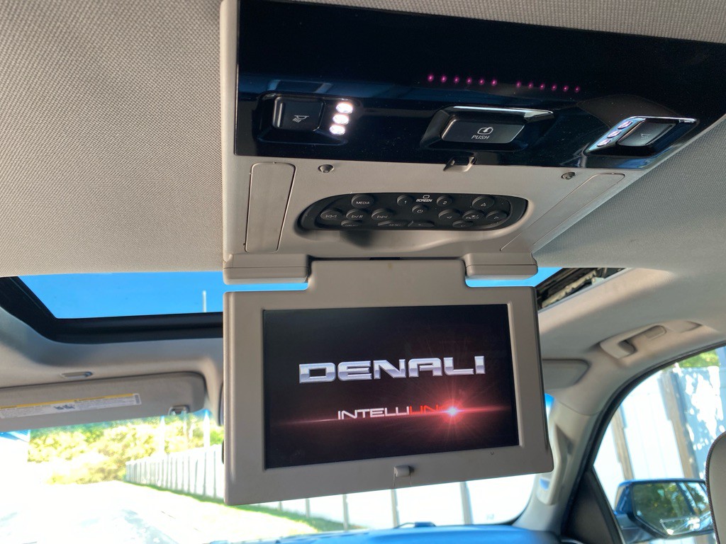 2015 GMC Yukon Image 21
