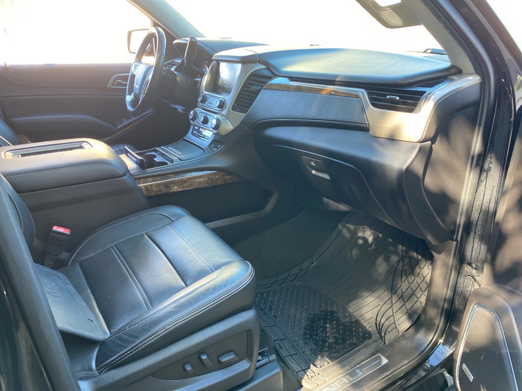 2015 GMC Yukon Image 29