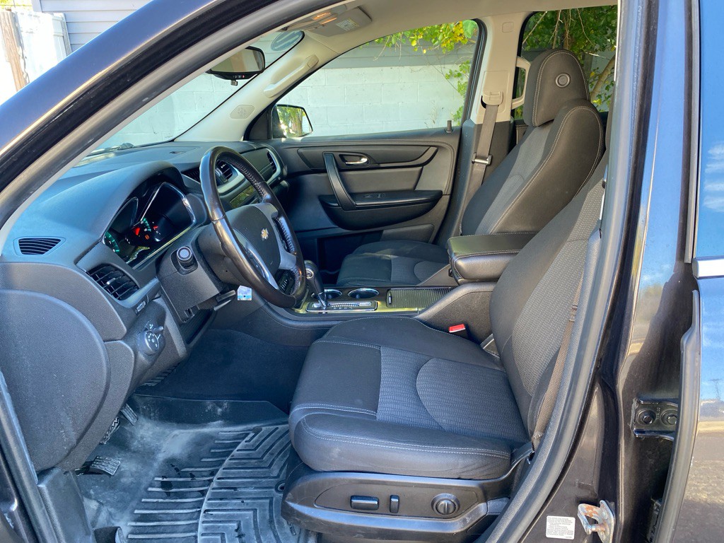 2017 Chevrolet Traverse Image 9