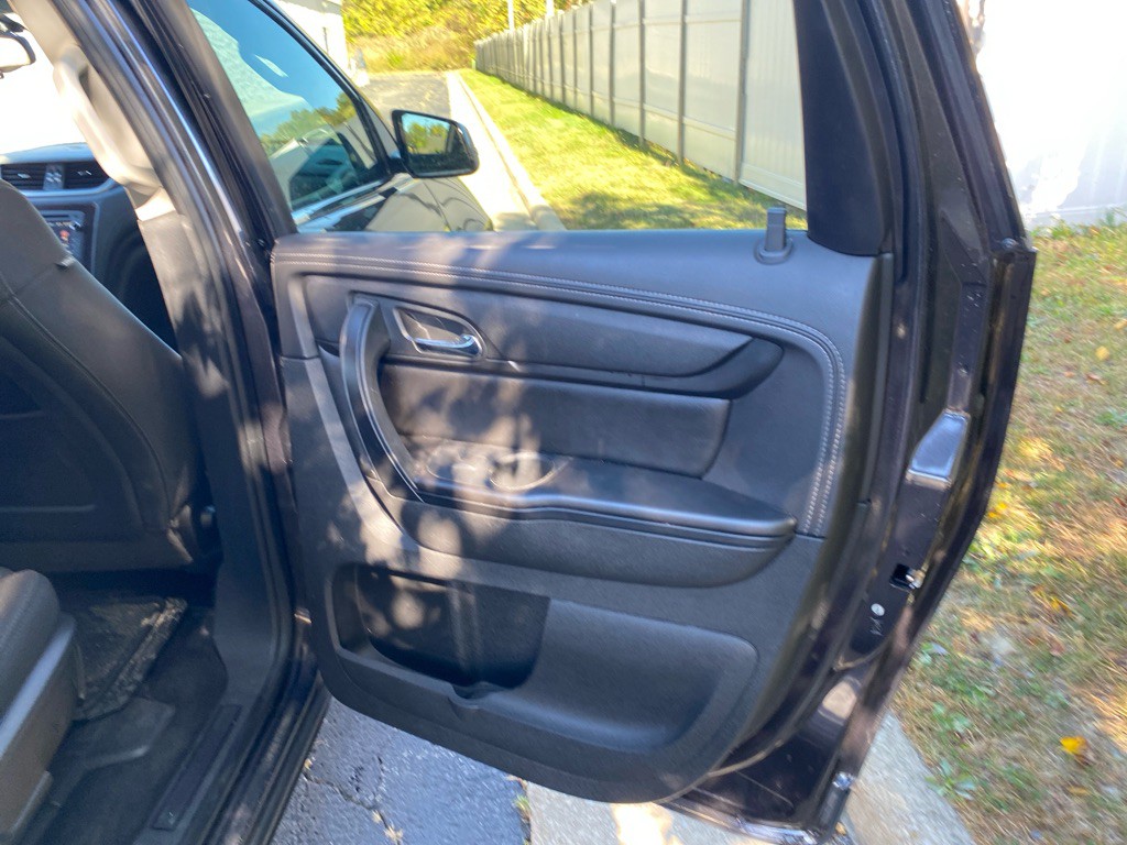2017 Chevrolet Traverse Image 21