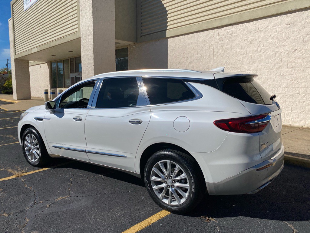2018 Buick Enclave Image 3