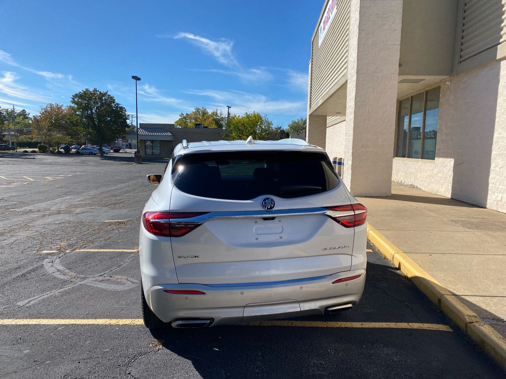2018 Buick Enclave Image 4