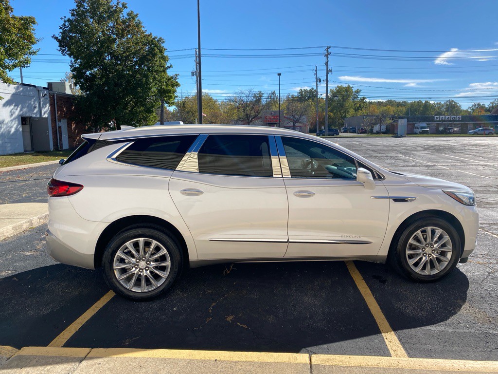 2018 Buick Enclave Image 6