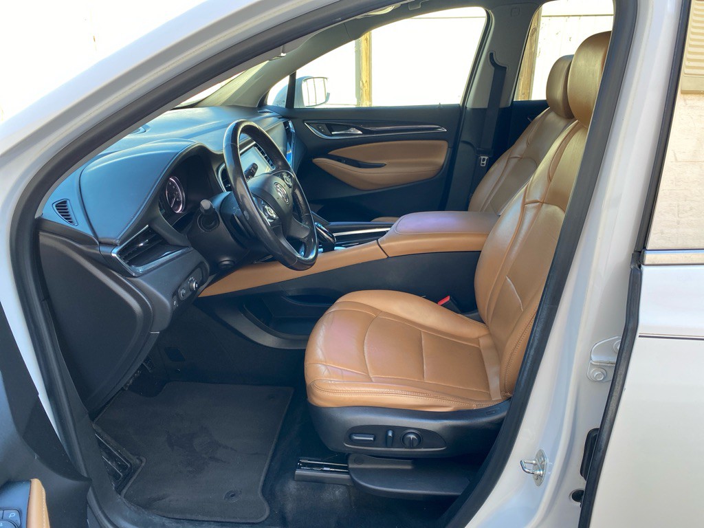 2018 Buick Enclave Image 9