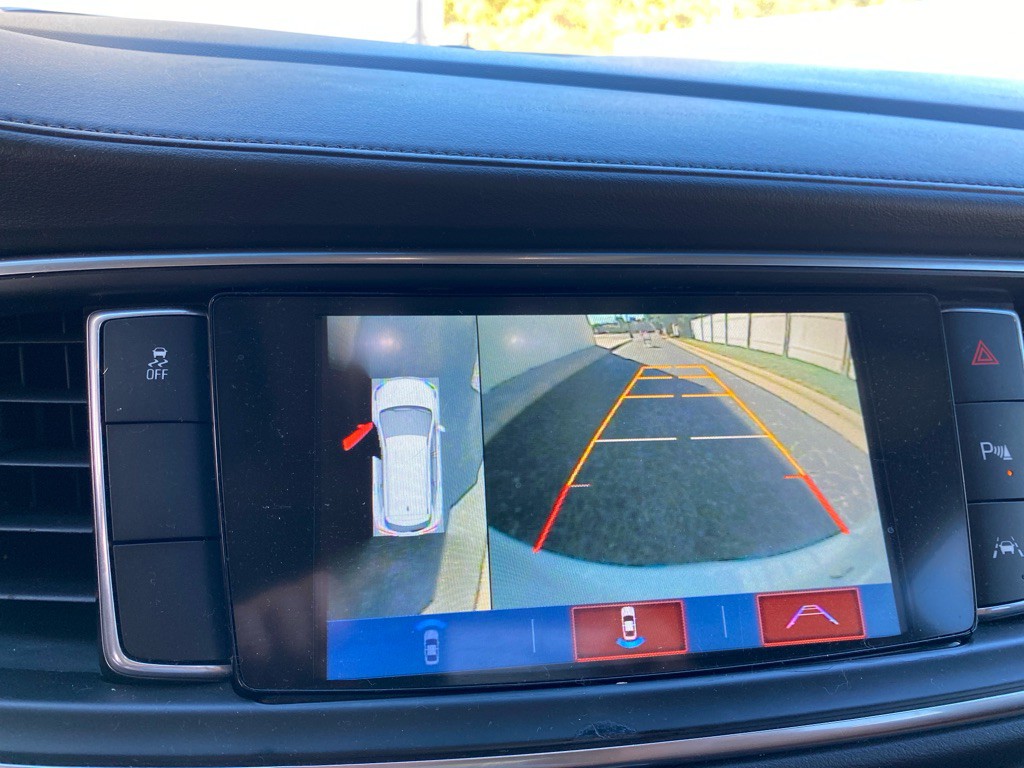 2018 Buick Enclave Image 15