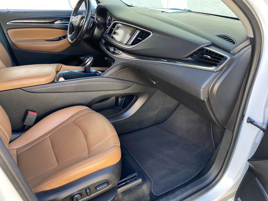 2018 Buick Enclave Image 25