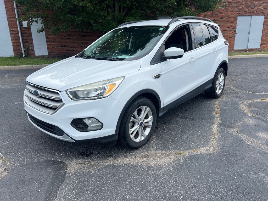 2018 Ford Escape Image 1