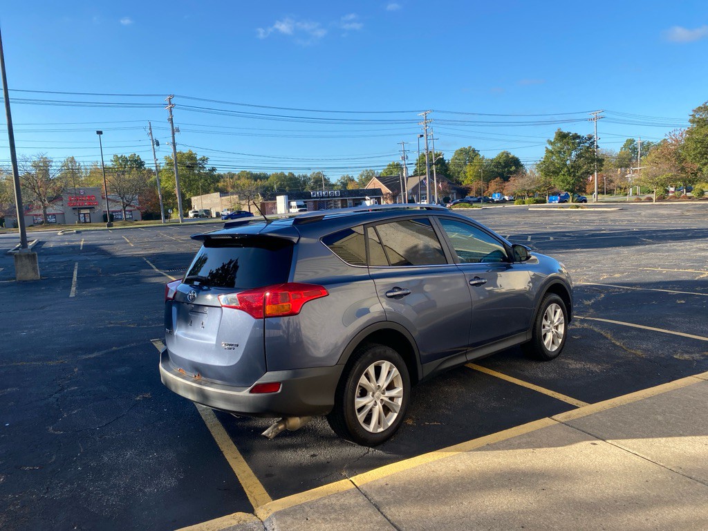 2013 Toyota Rav4 Image 4