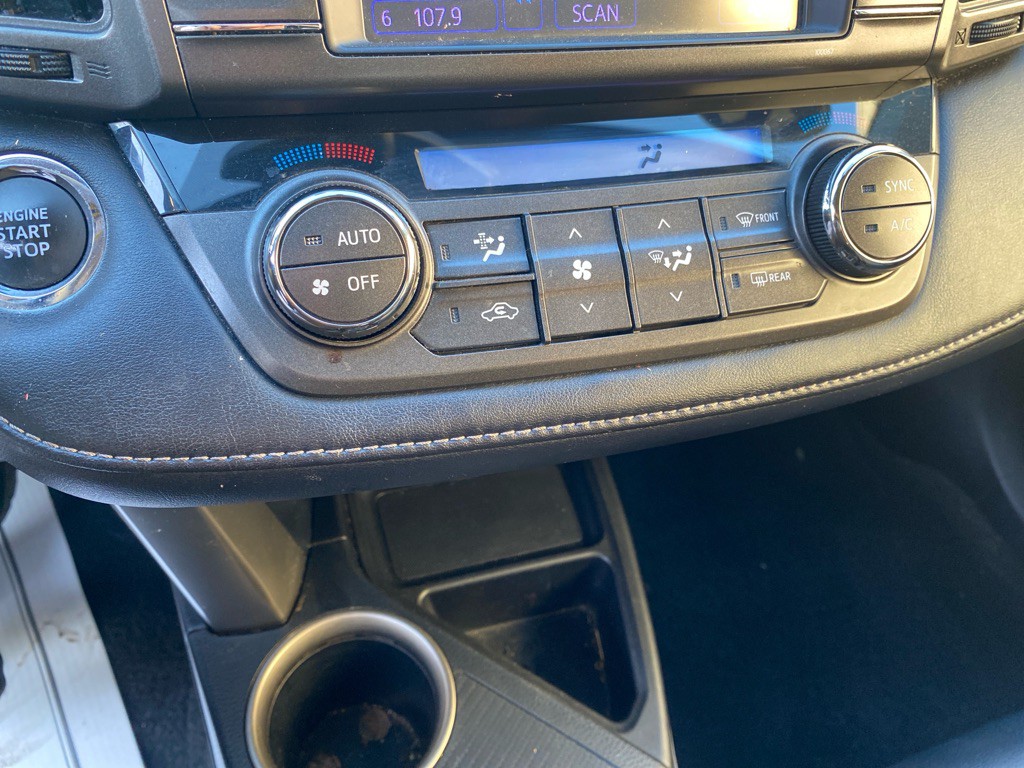 2013 Toyota Rav4 Image 15