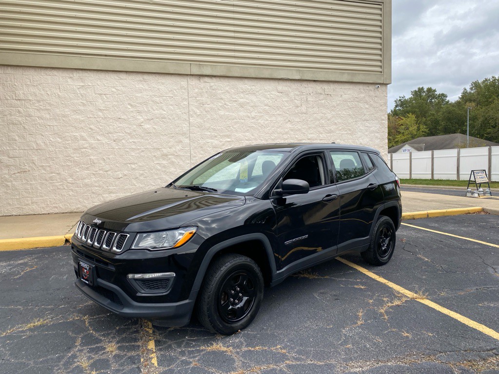 2018 Jeep Compass Image 1