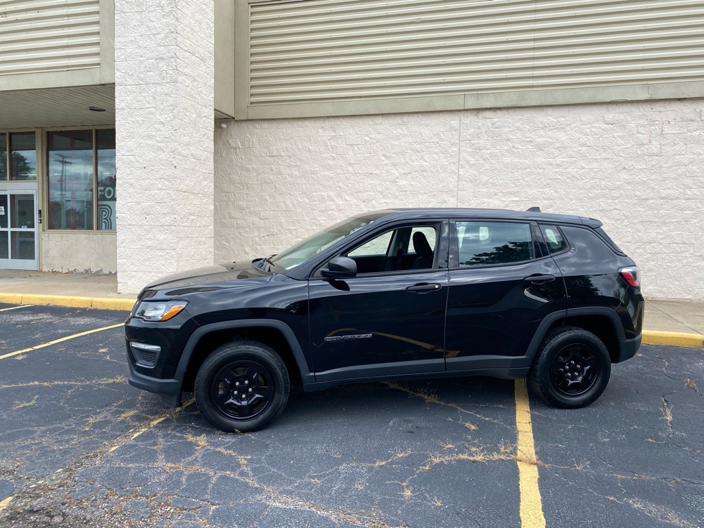 2018 Jeep Compass Image 2