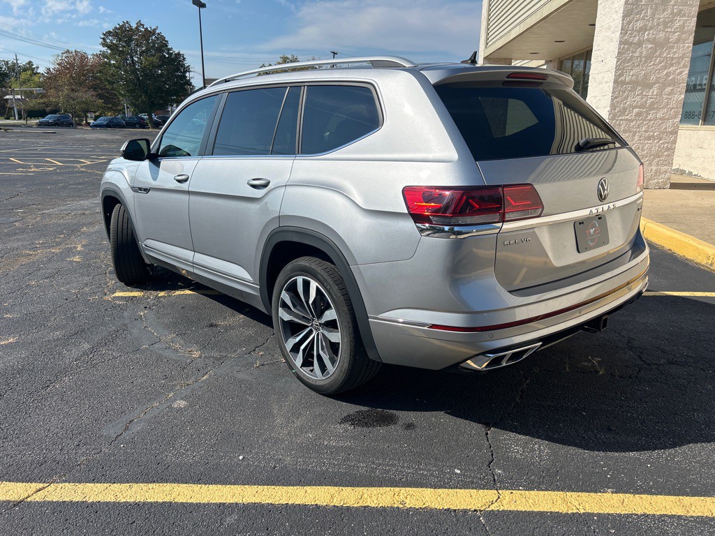 2021 Volkswagen Atlas Image 4