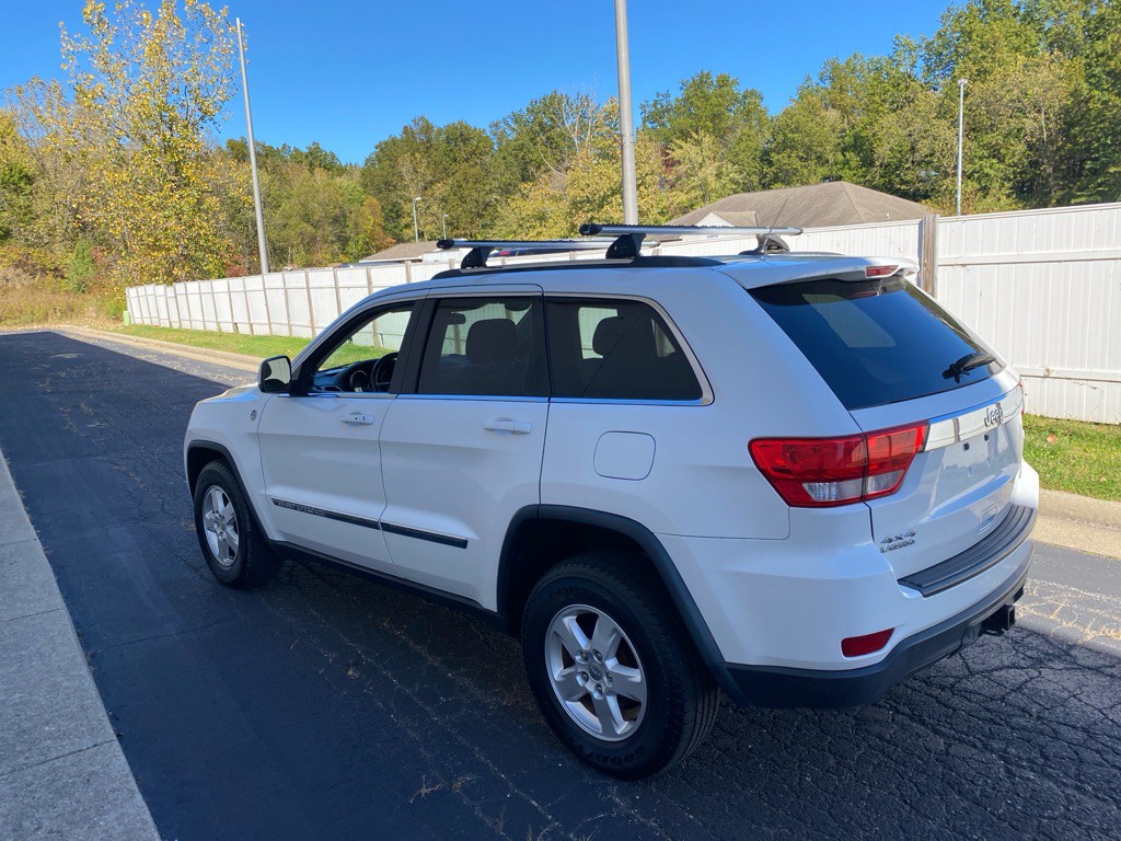 2013 Jeep Grand Cherokee Image 3