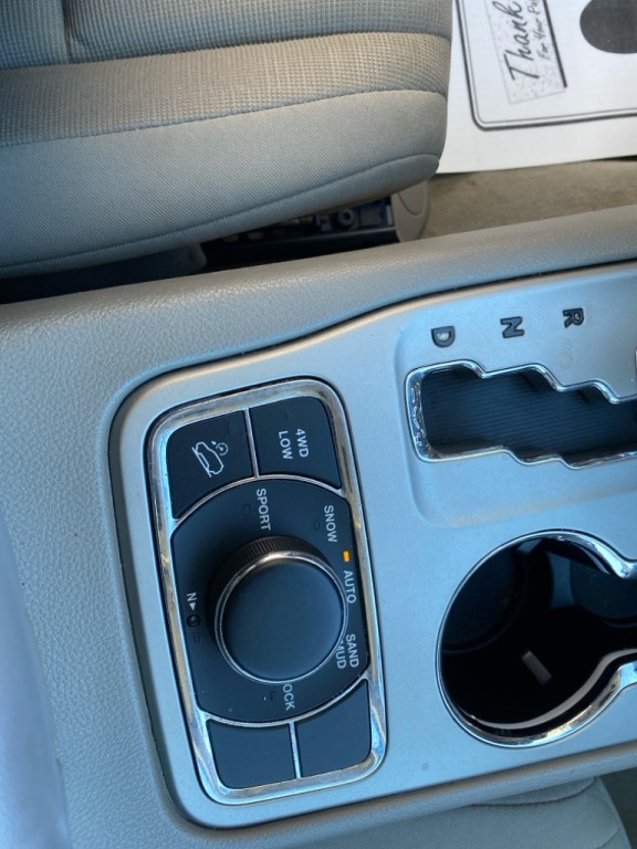 2013 Jeep Grand Cherokee Image 15