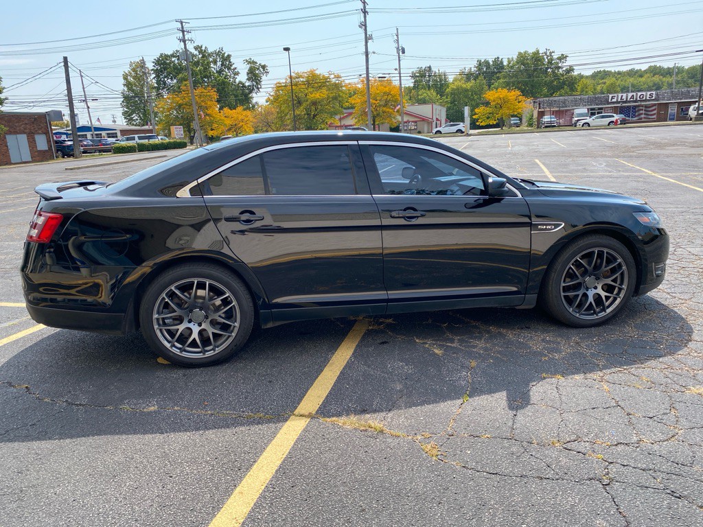 2018 Ford Taurus Image 6