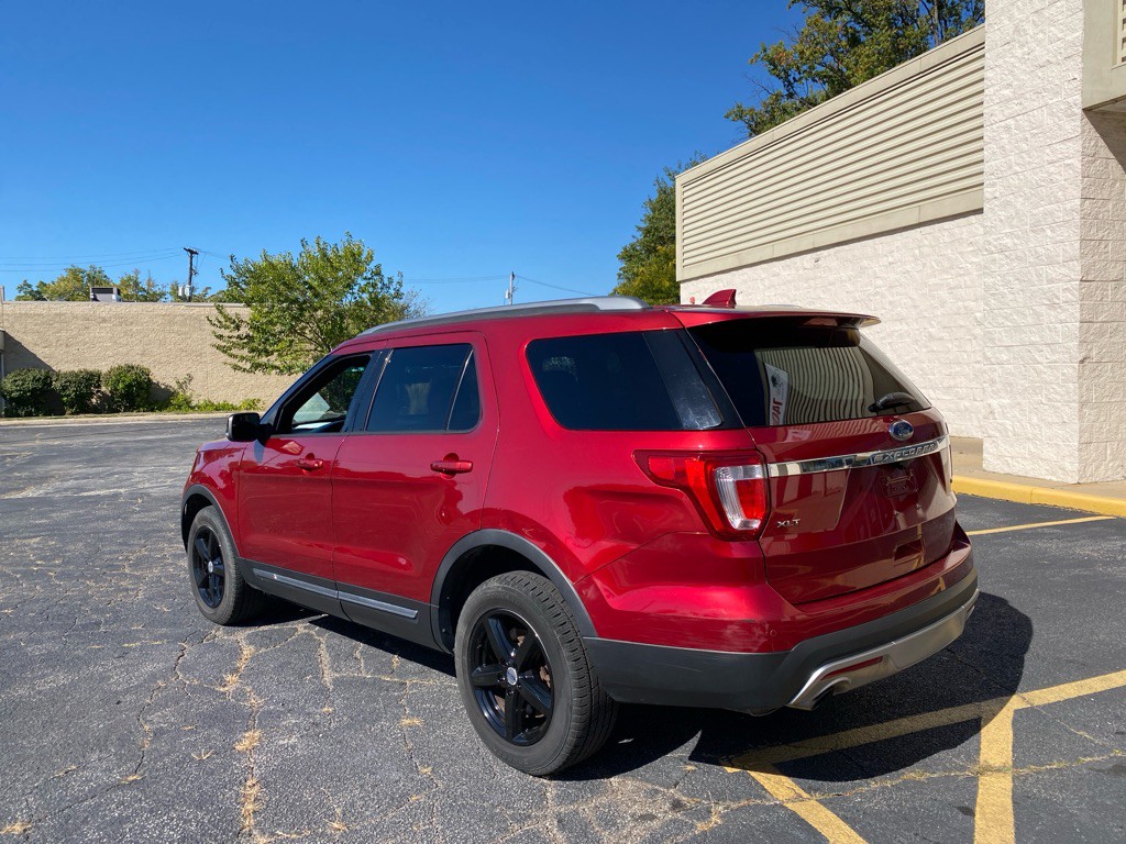 2016 Ford Explorer Image 3